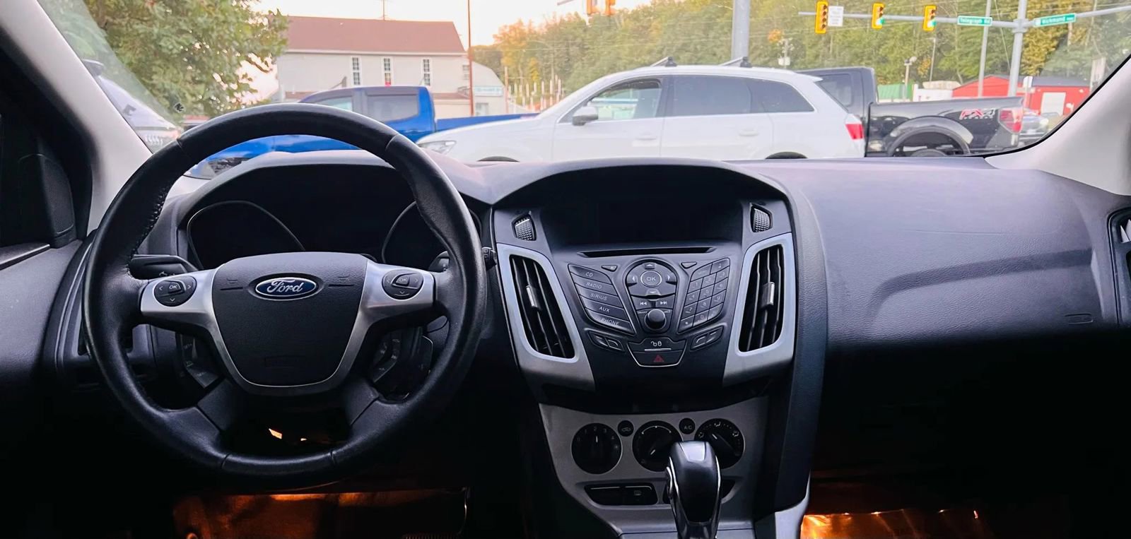 Used 2012 Ford Focus SE image 20