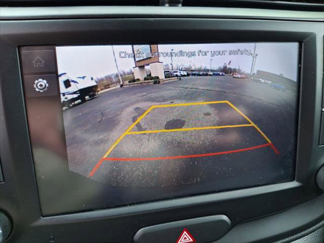 Used 2022 Kia Soul LX image 15