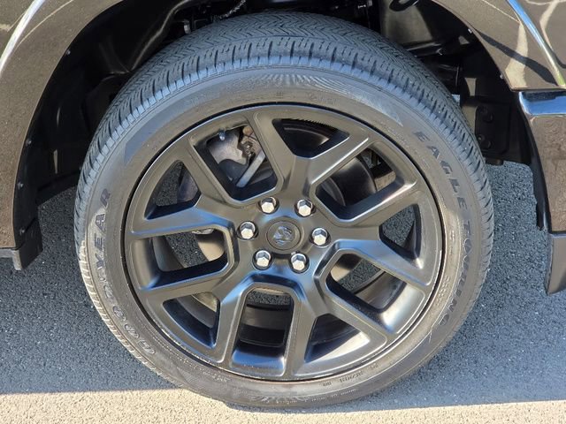 Used 2021 RAM 1500 Laramie w/ Night Edition AWD/4WD image 9
