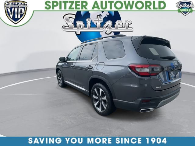 Used 2023 Honda Pilot Touring image 7