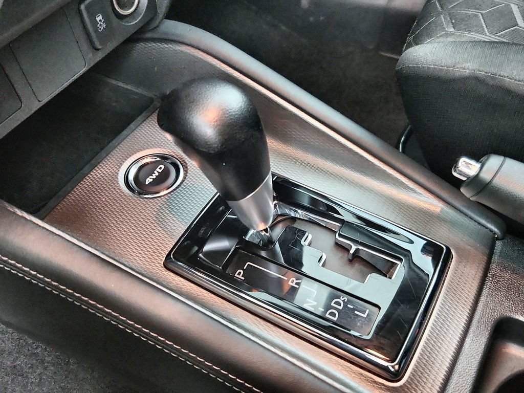 Used 2025 Mitsubishi Outlander Sport ES AWD/4WD image 30