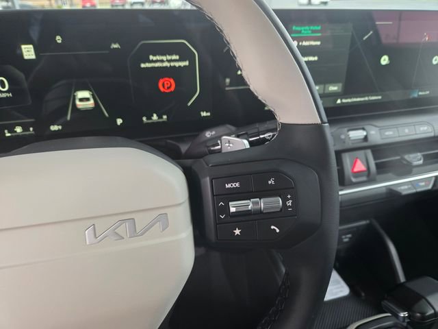 New 2026 Kia K4 GT-Line FWD image 16