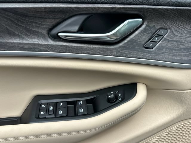 New 2026 Jeep Grand Cherokee L Limited AWD/4WD image 13