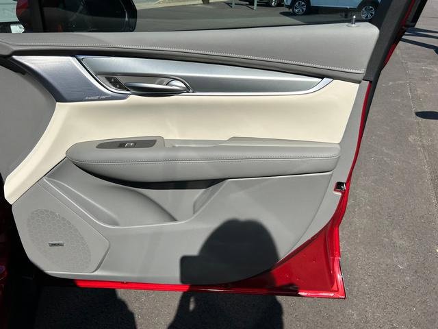 New 2025 Cadillac XT5 Premium Luxury image 24