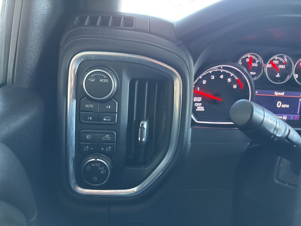 Used 2022 Chevrolet Silverado 1500 RST w/ LPO, Blackout Package image 15