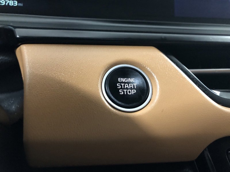 Used 2024 Kia Seltos EX image 29