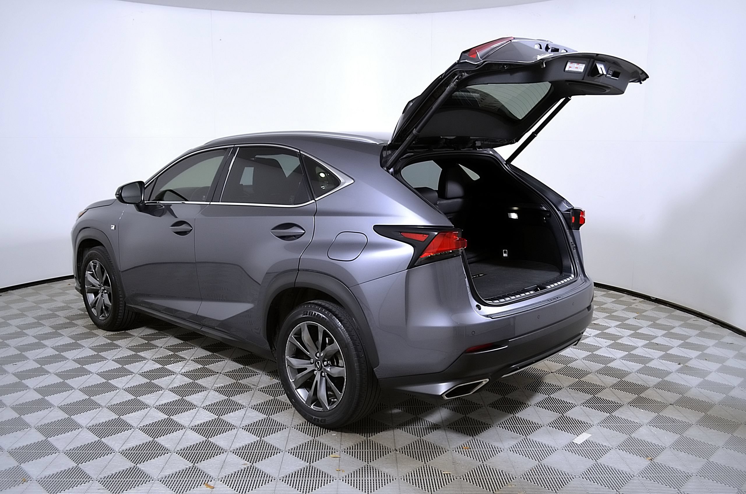 Used 2021 Lexus NX 300 F Sport w/ F Sport Premium Package FWD image 10