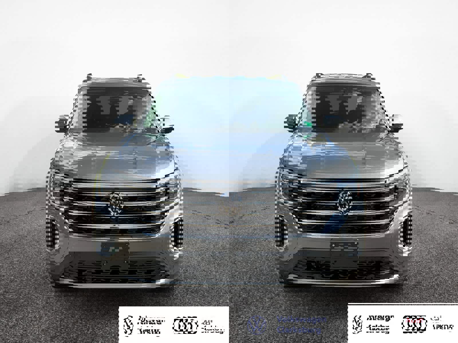 Used 2025 Volkswagen Atlas SE AWD/4WD image 2