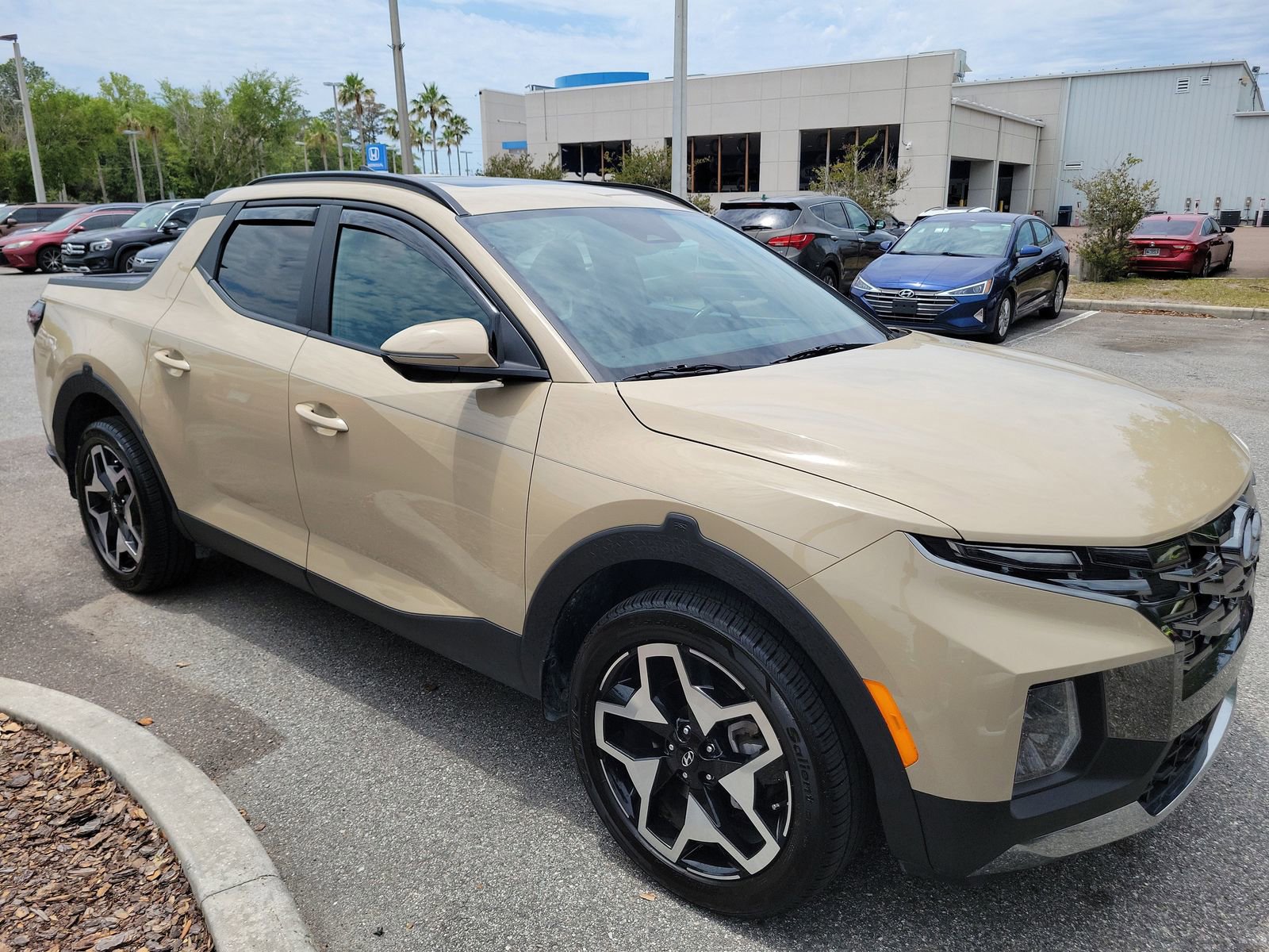 Used 2023 Hyundai Santa Cruz Limited