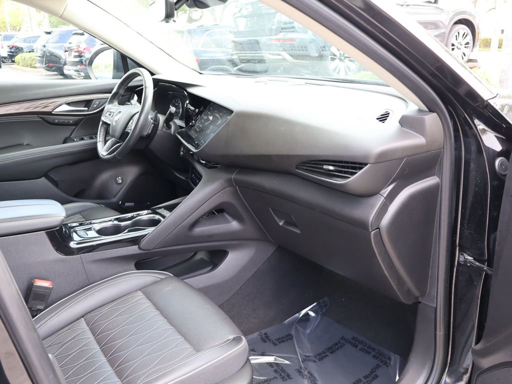 Used 2023 Buick Envision Avenir image 31