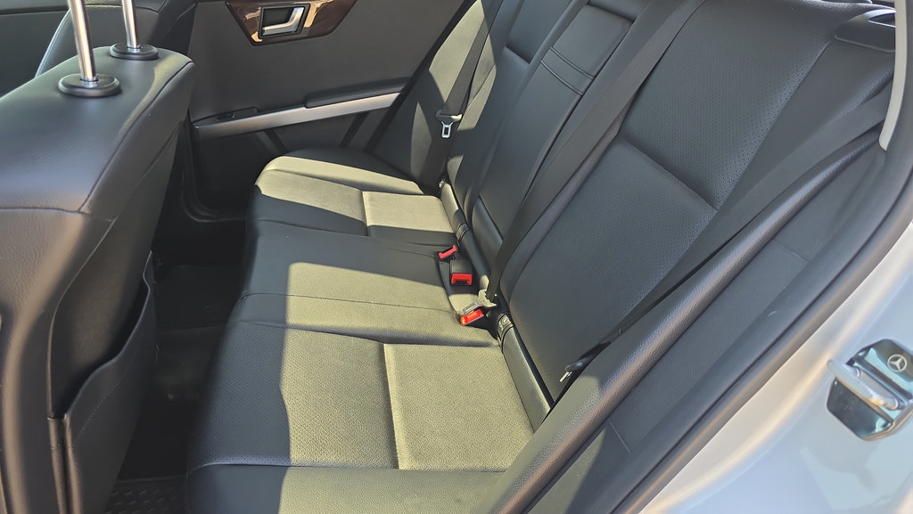 Used 2012 Mercedes-Benz GLK 350 4MATIC image 26
