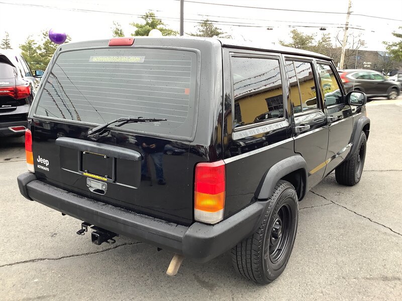 Used 2000 Jeep Cherokee SE RWD image 7