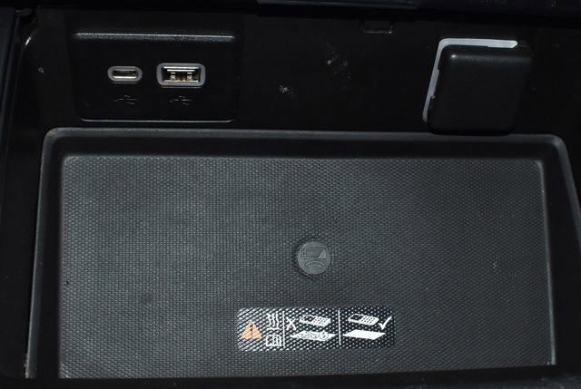 Used 2021 GMC Yukon XL Denali image 20