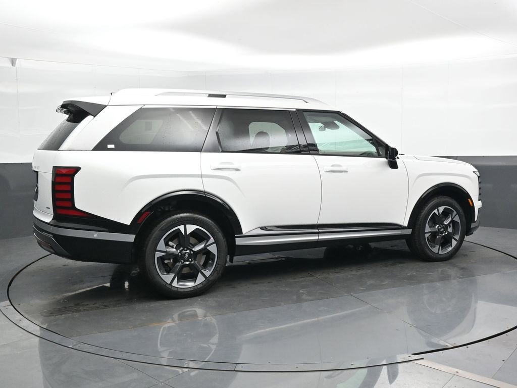 New 2026 Hyundai Palisade Limited image 2