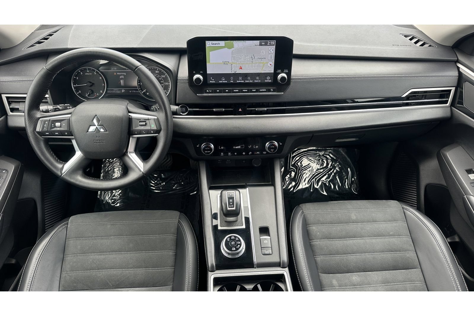Used 2024 Mitsubishi Outlander AWD image 15