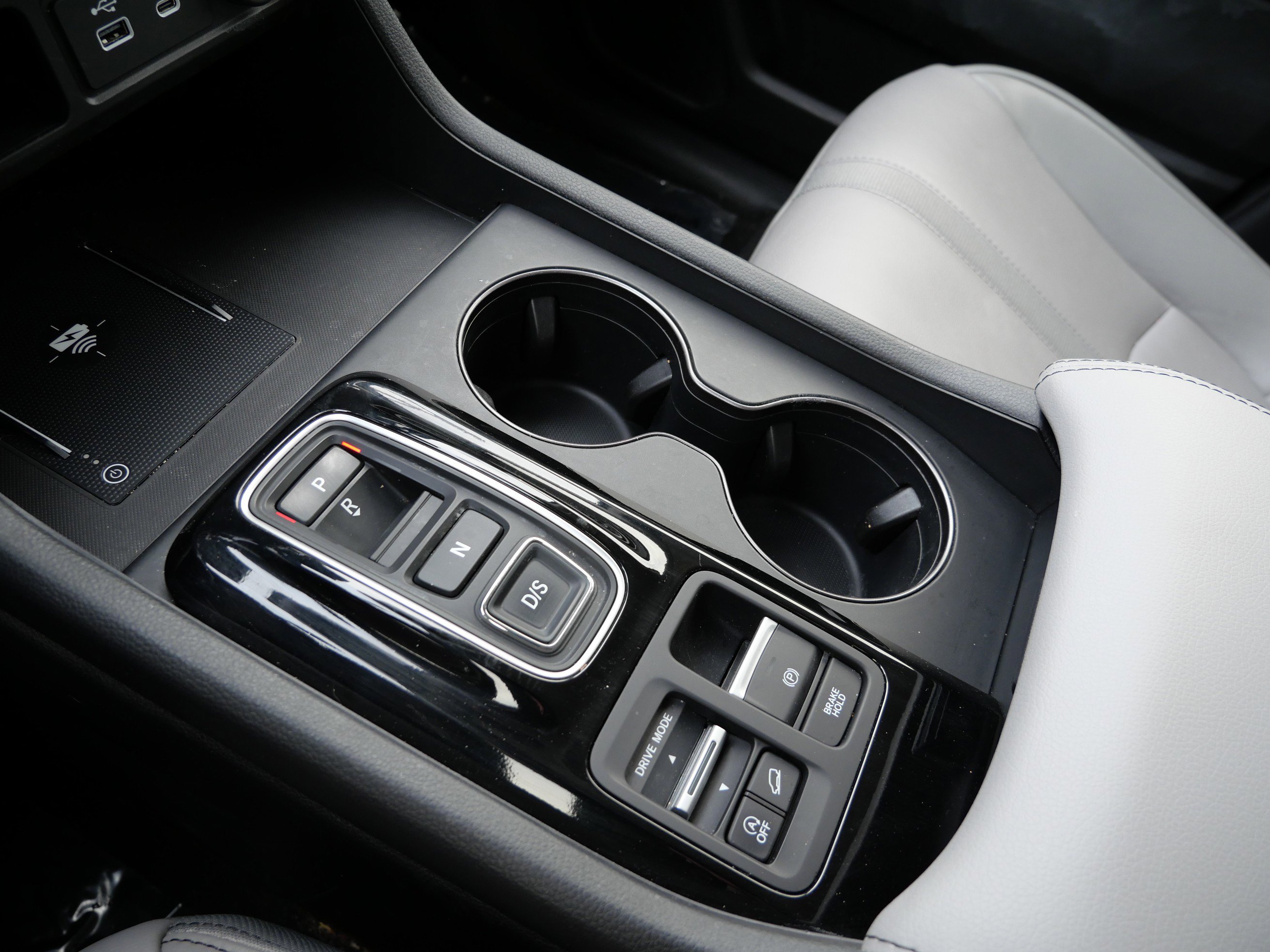 Used 2025 Honda Pilot EX-L image 18