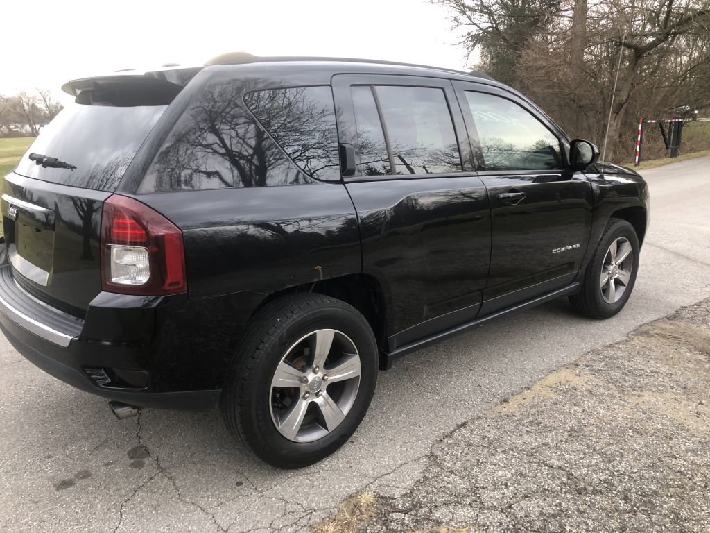 Used 2016 Jeep Compass High Altitude image 7
