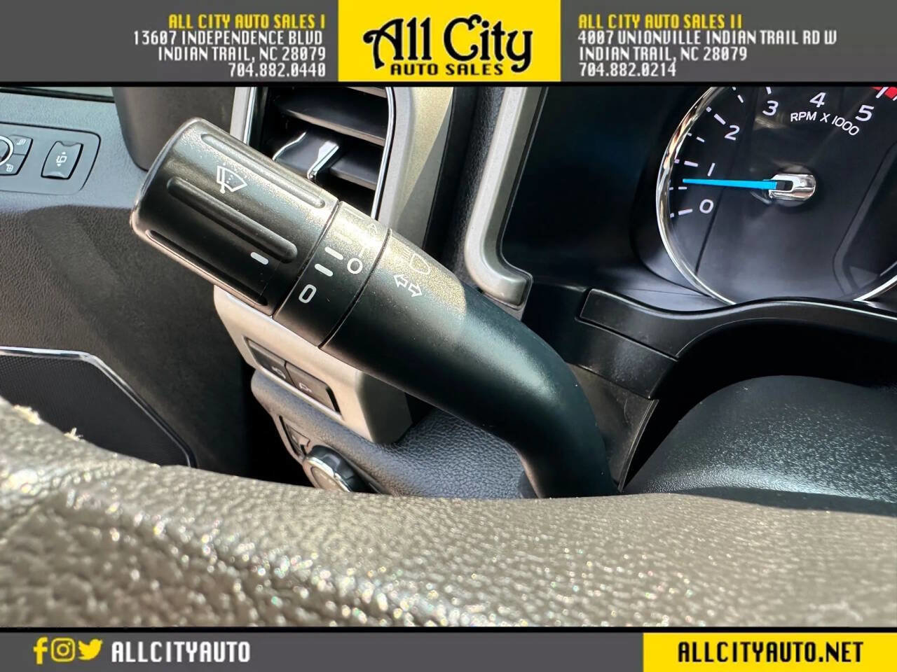 Used 2019 Ford F250 Lariat w/ Lariat Ultimate Package AWD/4WD image 17