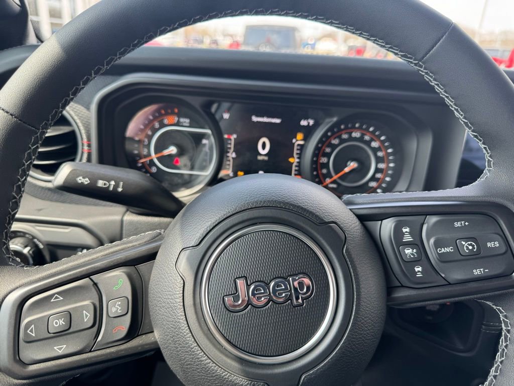 New 2026 Jeep Wrangler Unlimited Rubicon AWD/4WD image 13