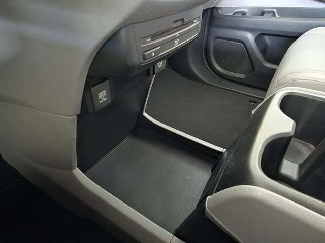 Used 2020 Honda Odyssey Touring image 30
