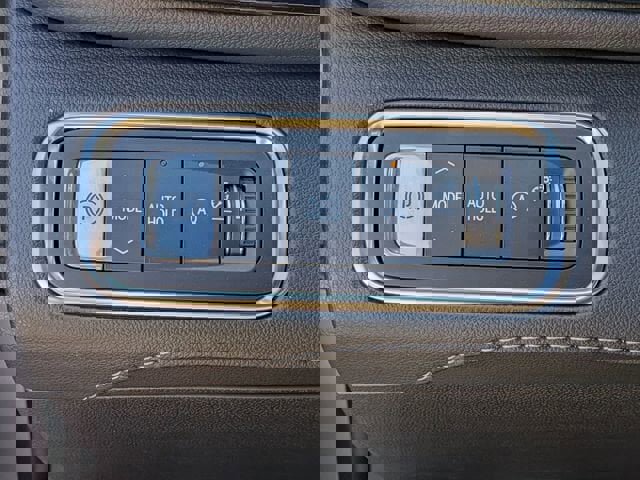 New 2026 Buick Enclave Sport Touring w/ Power Package FWD image 18