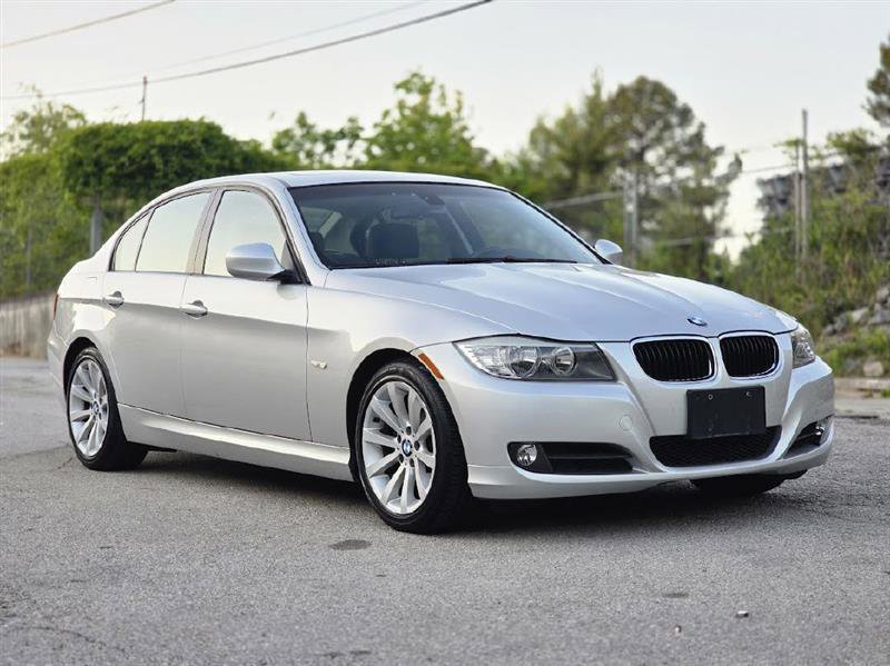 Used 2009 BMW 328i Sedan RWD image 12