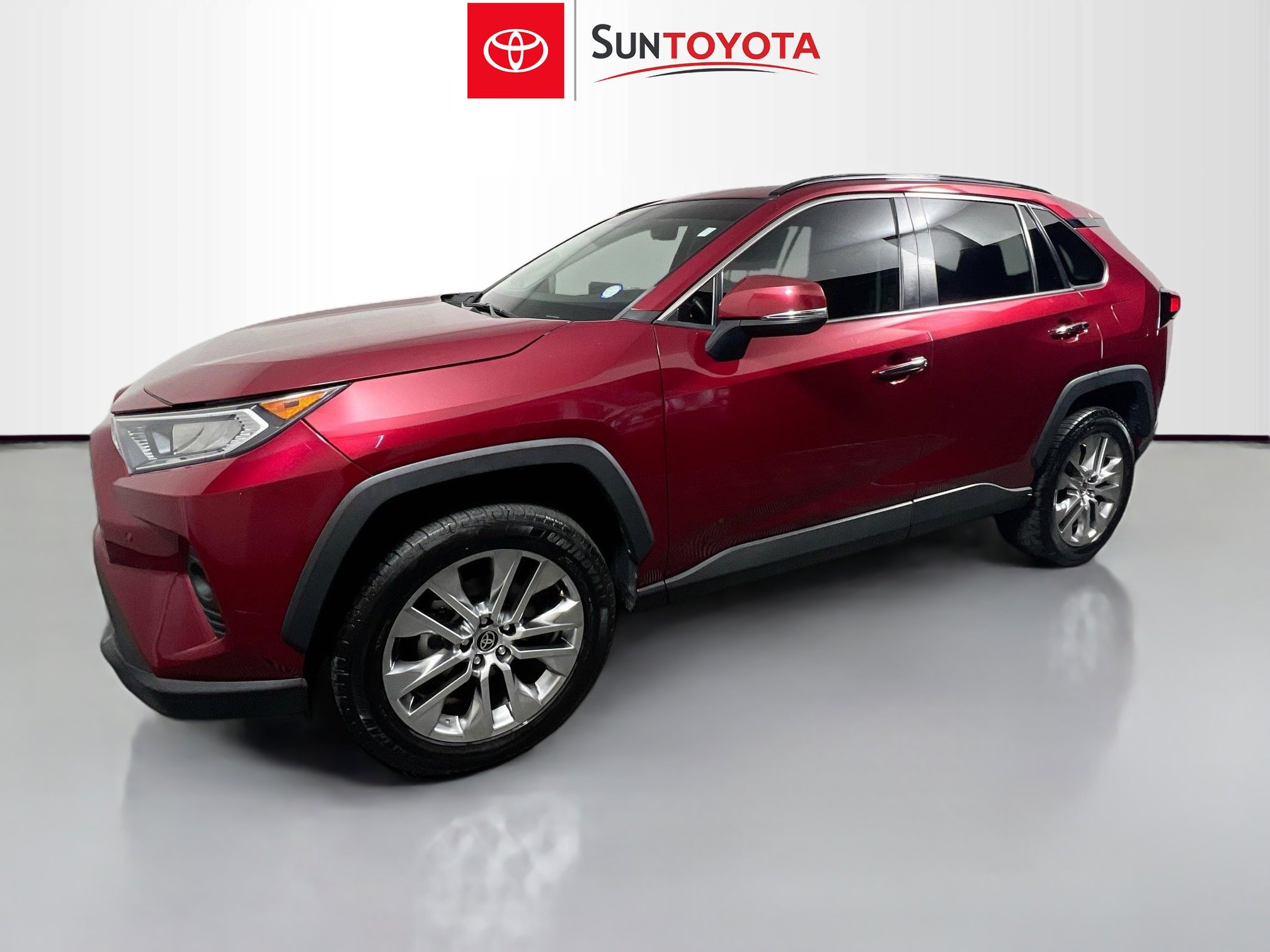 Used 2021 Toyota RAV4 Limited image 9
