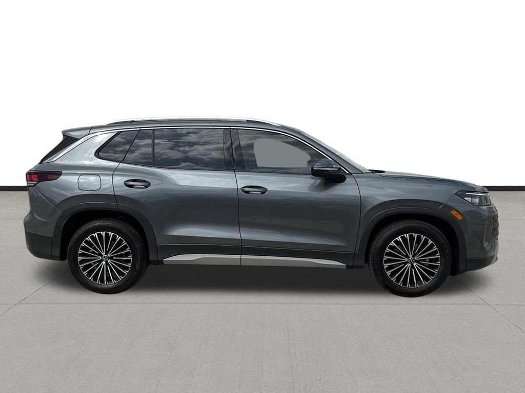 New 2026 Volkswagen Tiguan S image 4