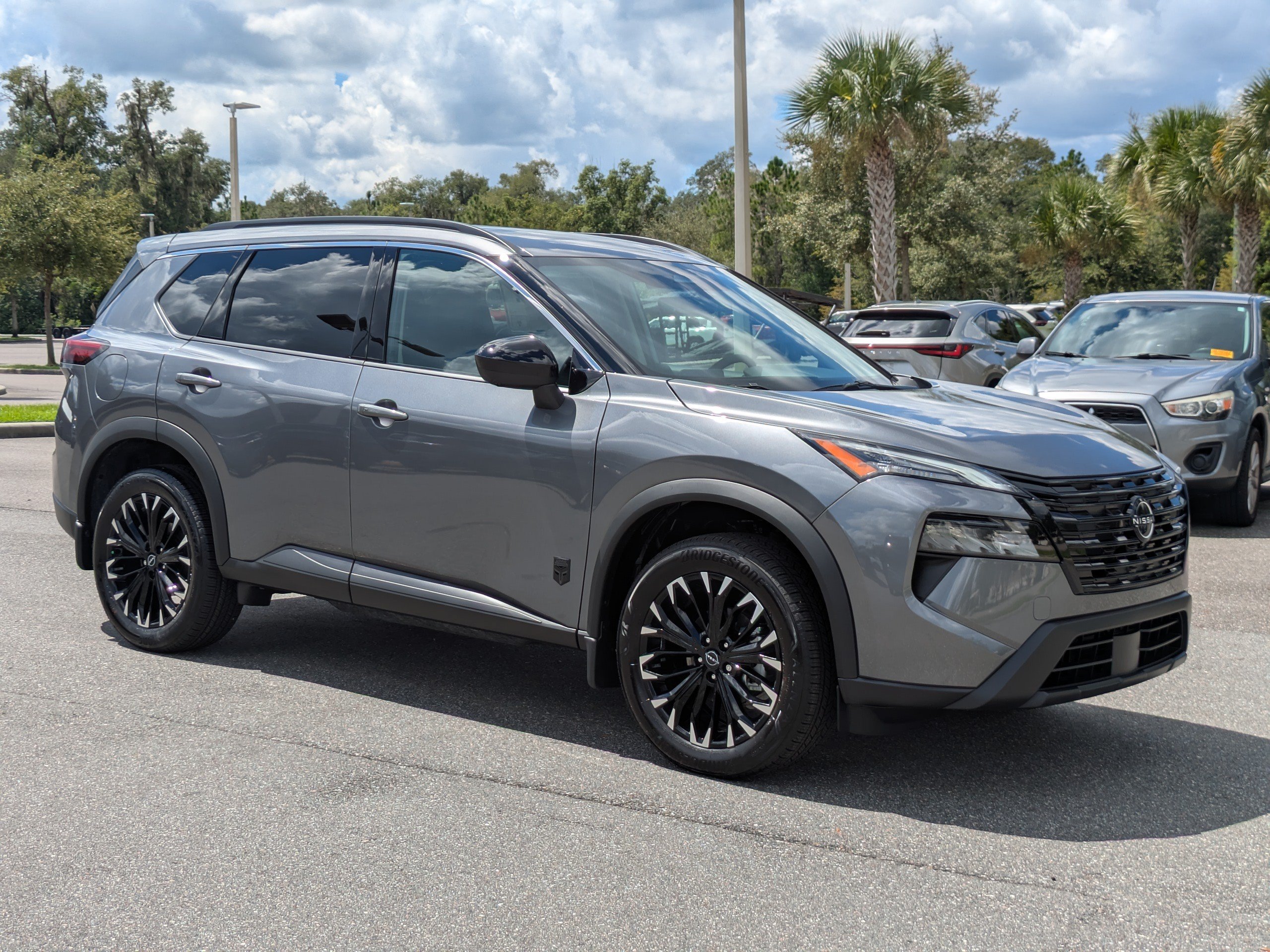 New 2026 Nissan Rogue Dark Armor FWD image 2
