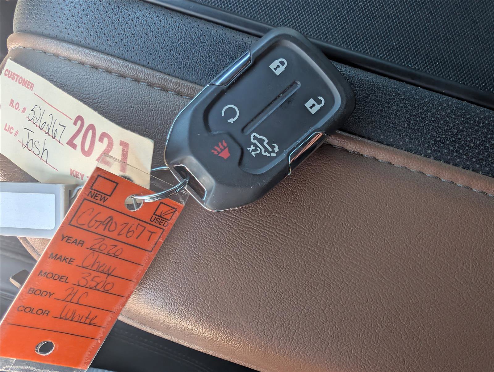 Used 2022 Chevrolet Silverado 3500 High Country image 22