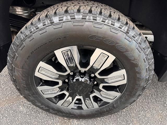 New 2026 GMC Sierra 2500 Denali w/ Denali Reserve Package image 12