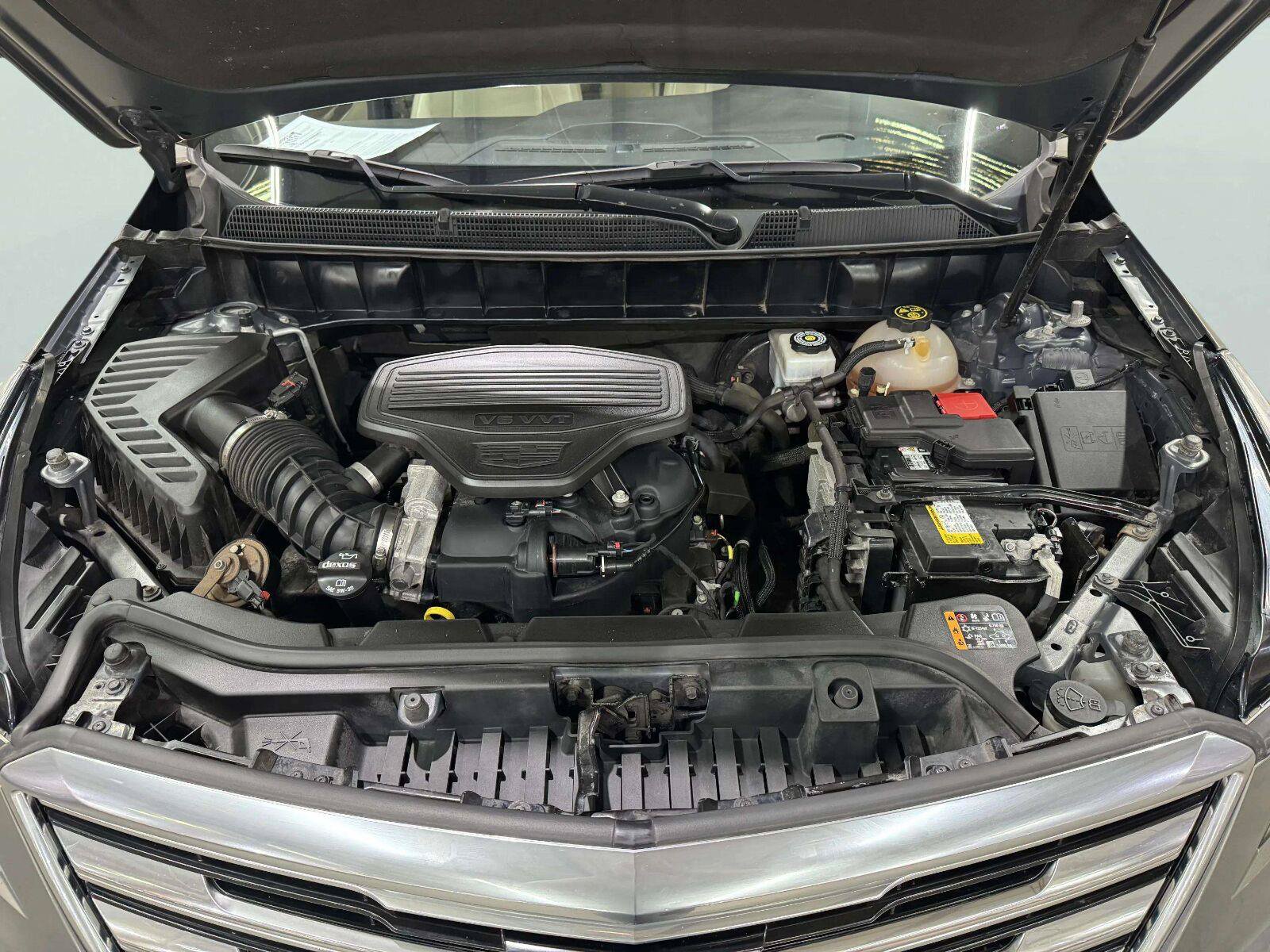 Used 2019 Cadillac XT5 Luxury AWD/4WD image 32