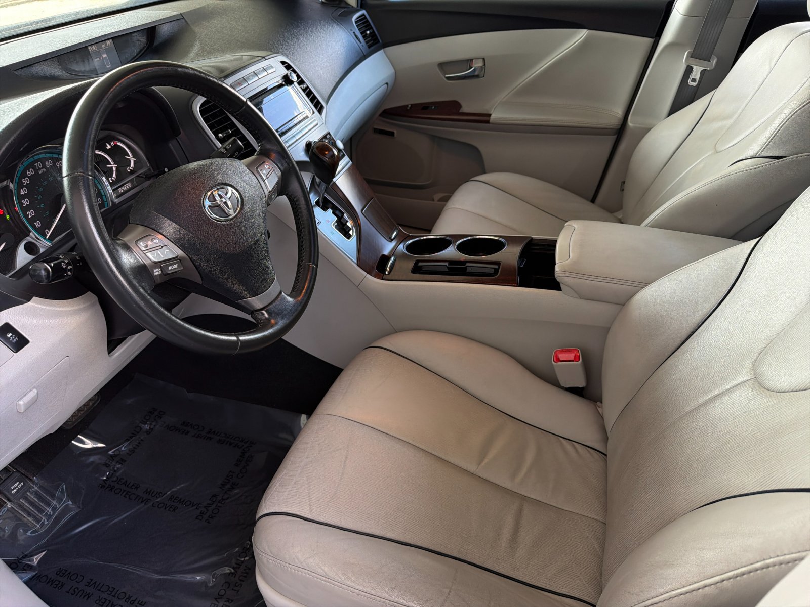 Used 2010 Toyota Venza FWD image 9