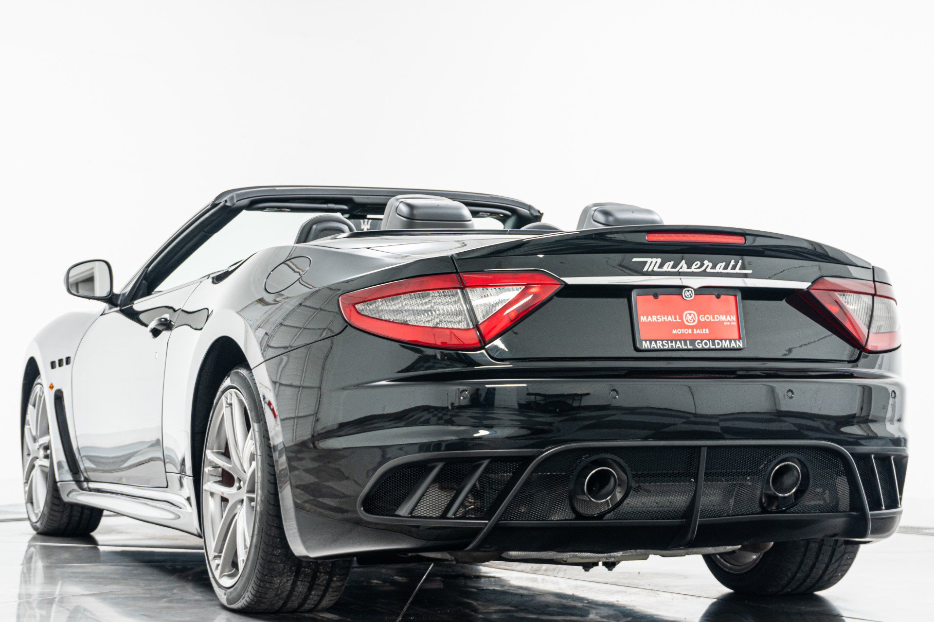 Used 2014 Maserati GranTurismo Convertible RWD image 7