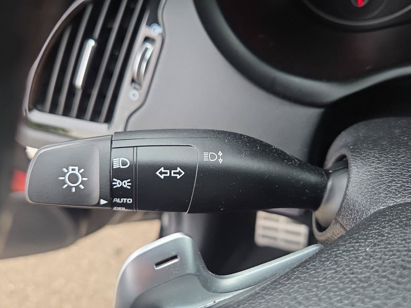 Used 2021 Kia Stinger GT1 AWD/4WD image 26