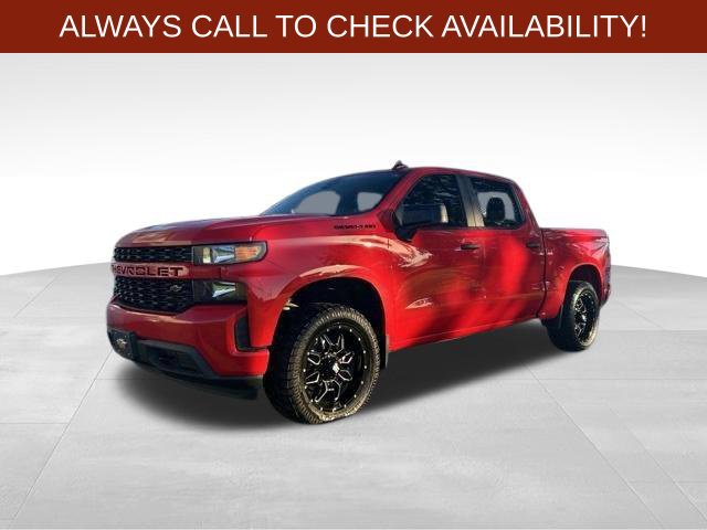 Used 2022 Chevrolet Silverado 1500 Custom w/ LPO, Blackout Package RWD image 3