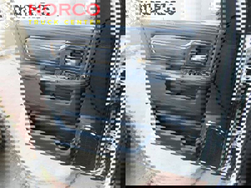 Used 2021 RAM 2500 Limited image 11