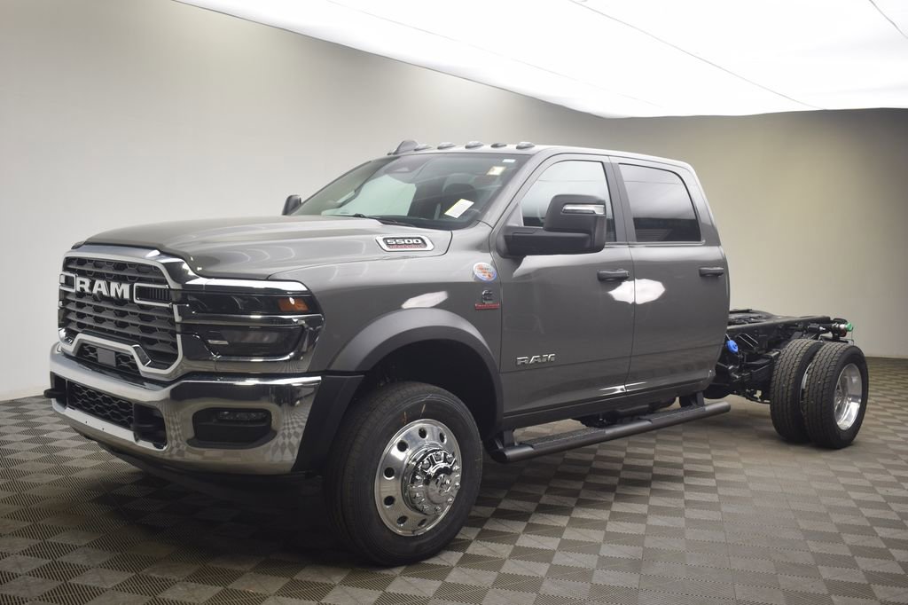 New 2026 RAM 5500 Tradesman image 15