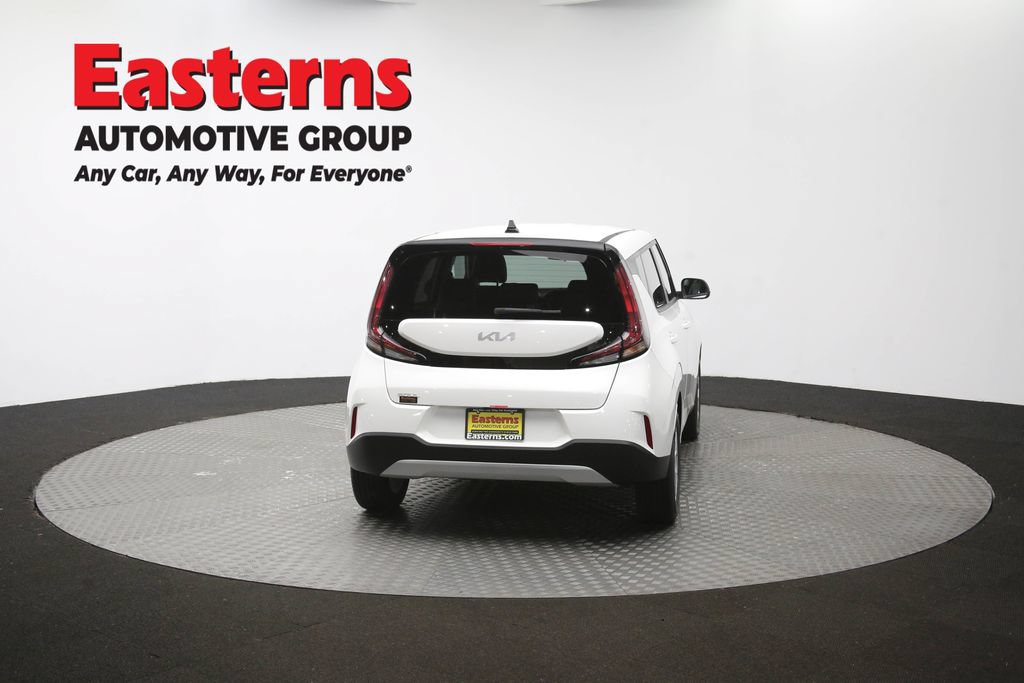 Used 2025 Kia Soul LX FWD image 36