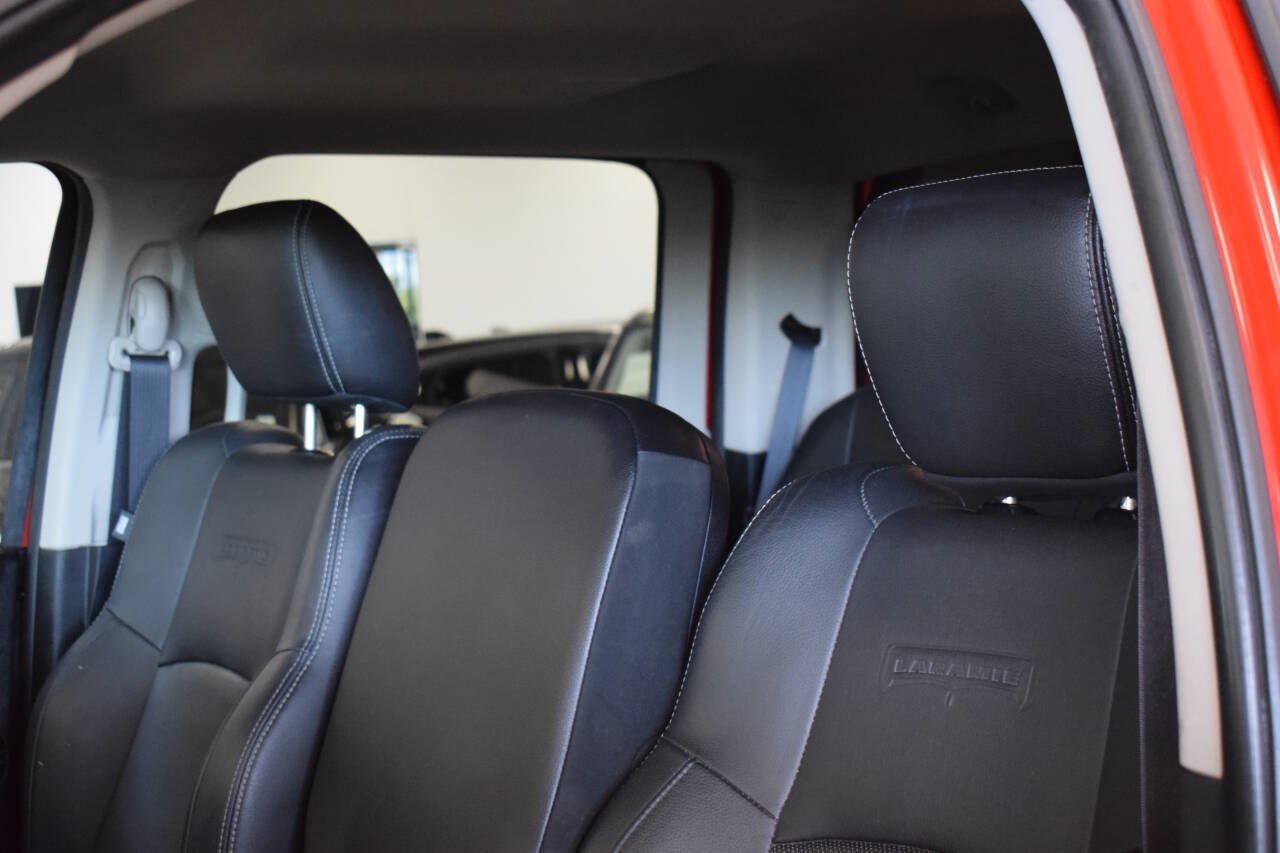 Used 2016 RAM 1500 Laramie w/ Convenience Group AWD/4WD image 64