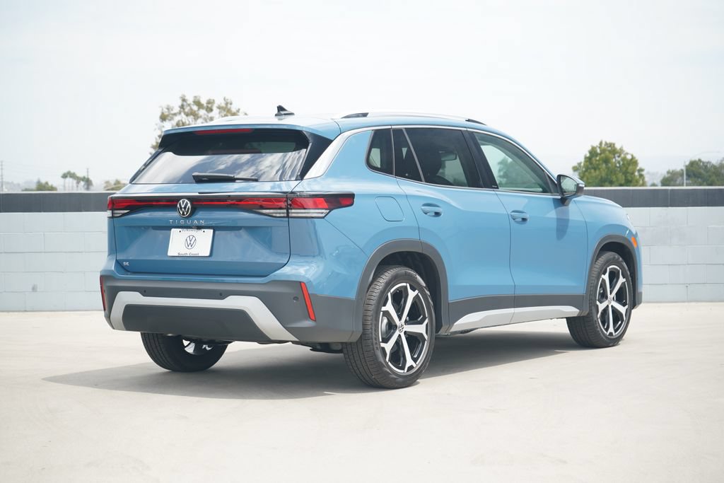 New 2026 Volkswagen Tiguan SE FWD image 3
