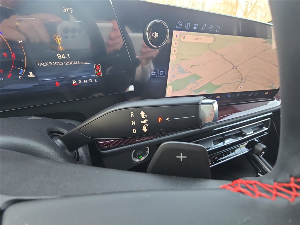 New 2026 Chevrolet Traverse RS image 16