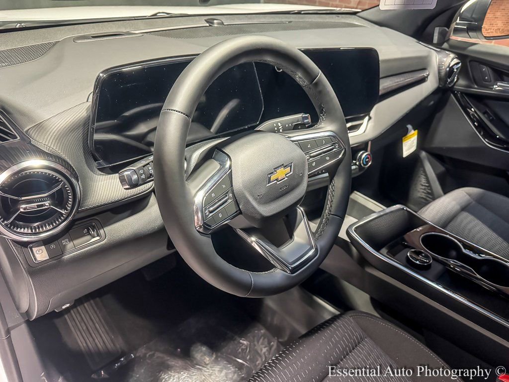 New 2026 Chevrolet Equinox LT image 11