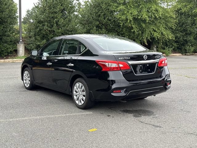 Used 2017 Nissan Sentra SV w/ Driver's Assist Package FWD image 4