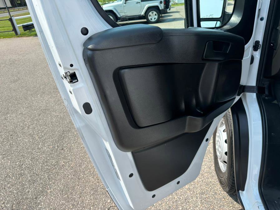 Used 2023 RAM ProMaster 2500 image 10