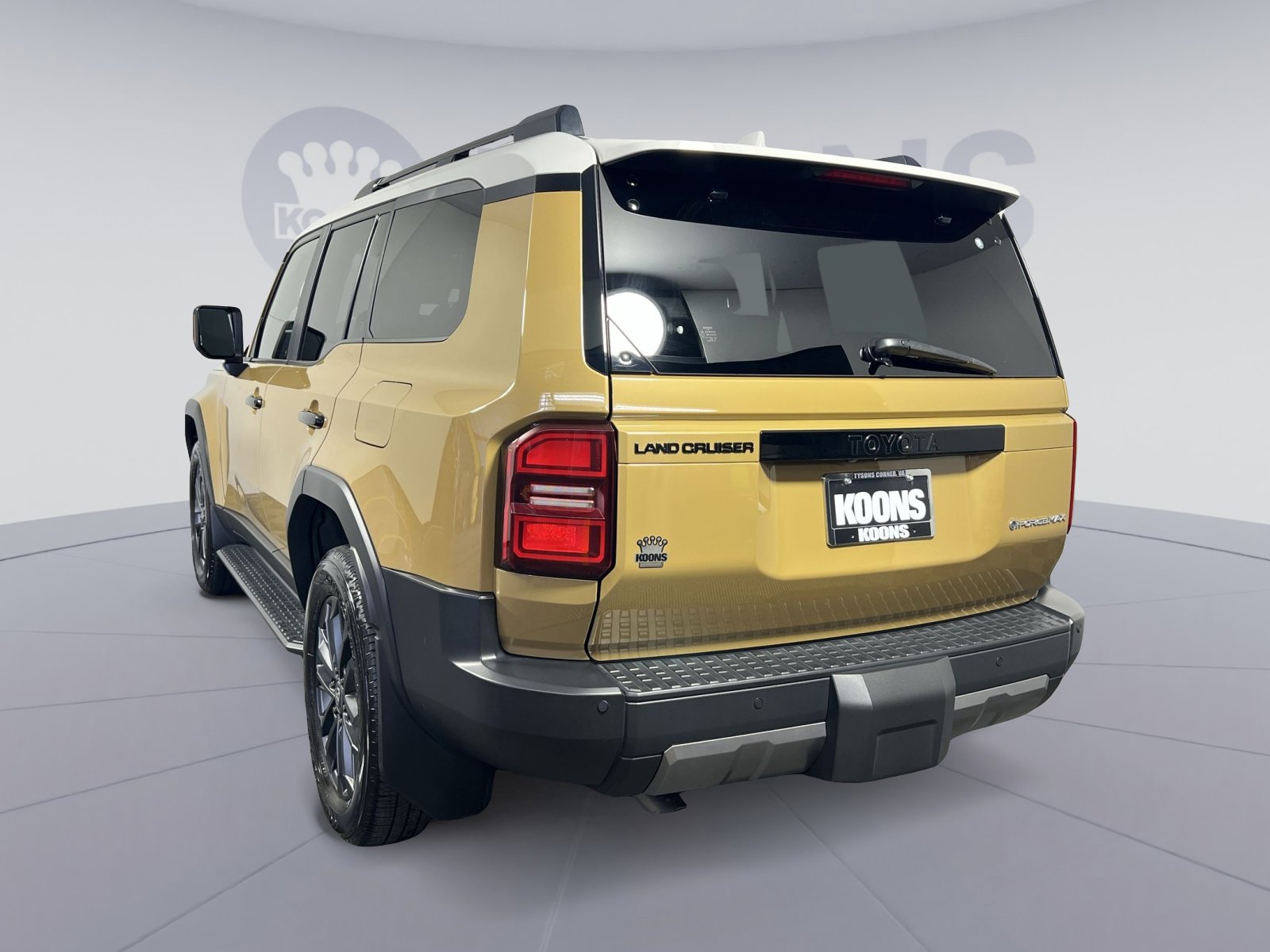 Used 2024 Toyota Land Cruiser image 4