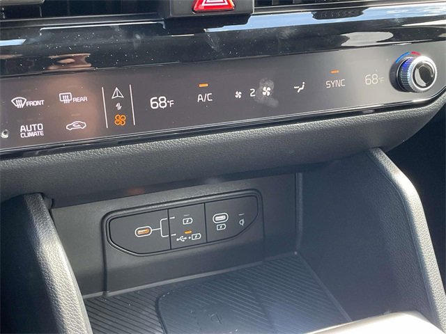 New 2026 Kia Sportage EX image 34