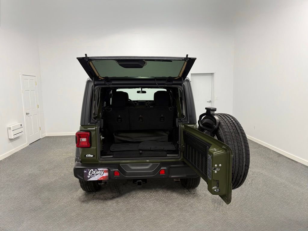 Used 2021 Jeep Wrangler Unlimited Sport image 12