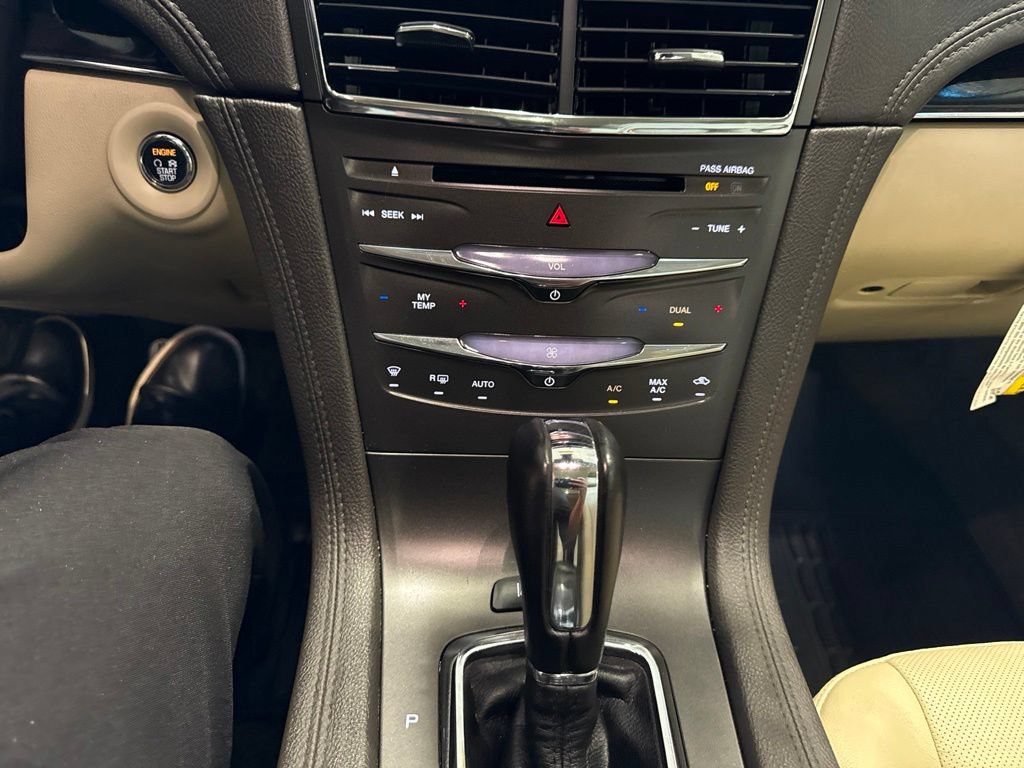 Used 2018 Lincoln MKT AWD w/ Technology Package image 29