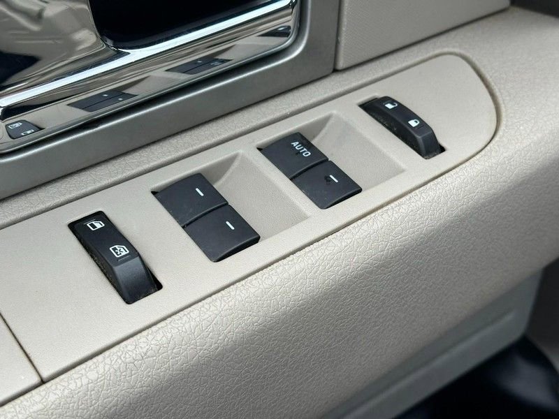 Used 2009 Ford F150 Lariat image 13